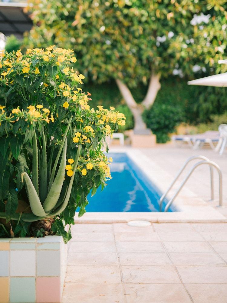 Hostal Valencia Sant Antoni de Portmany Esterno foto