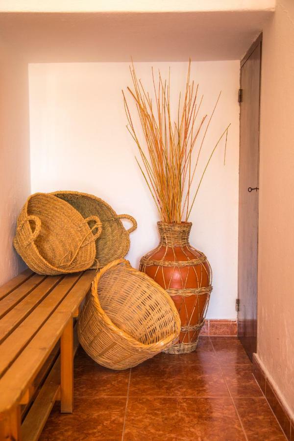 Hostal Valencia Sant Antoni de Portmany Esterno foto