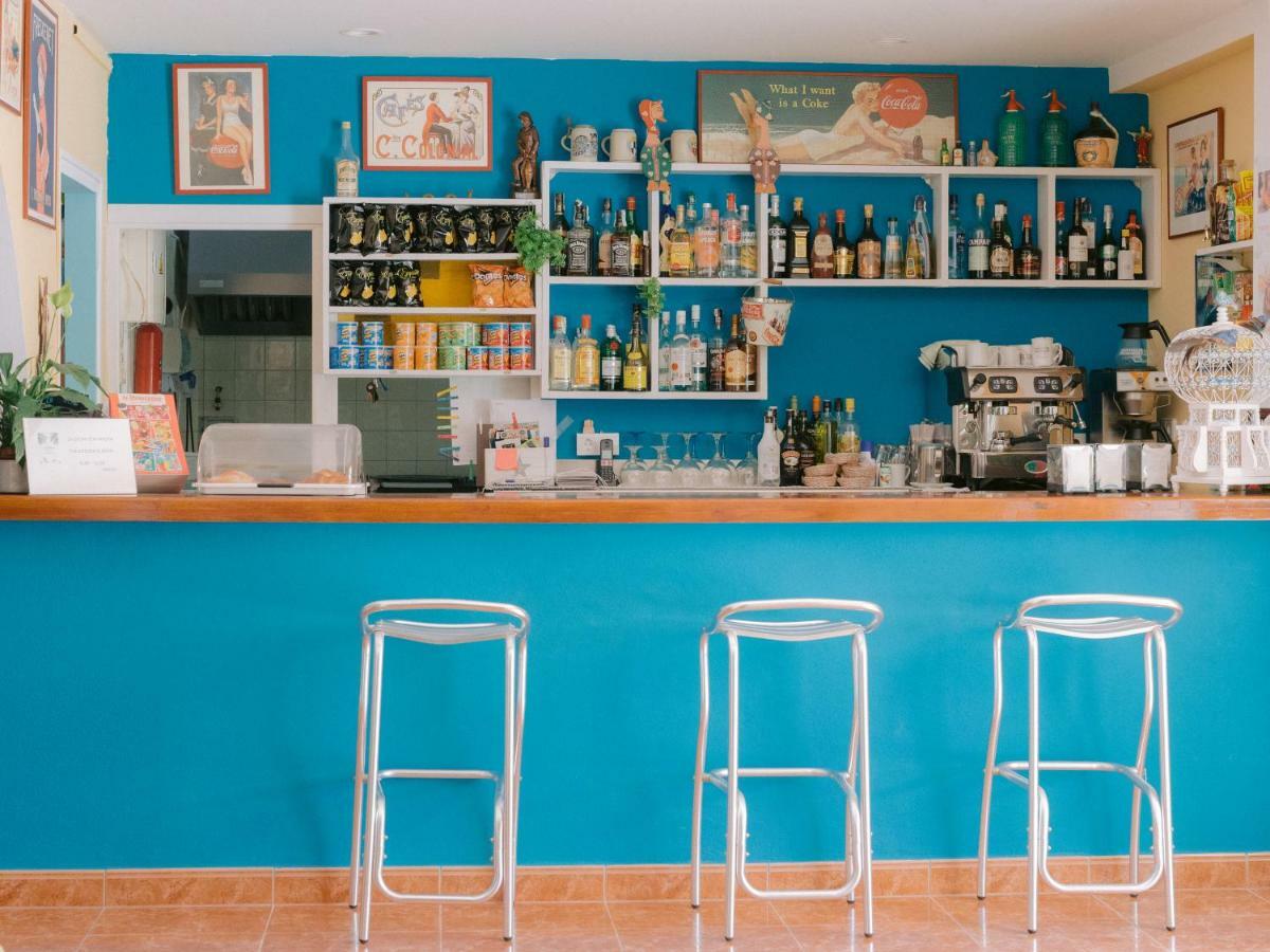 Hostal Valencia Sant Antoni de Portmany Esterno foto